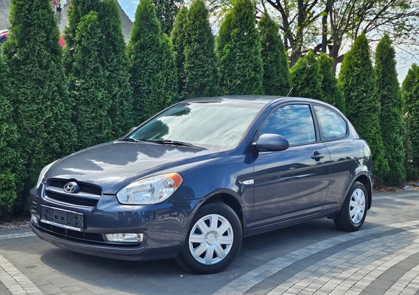 Hyundai Accent cena 6400 przebieg: 200000, rok produkcji 2008 z Ełk małe 211